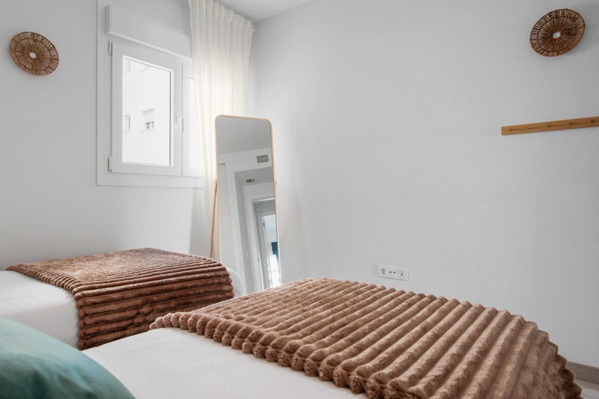 Apartment Modern 3-bedroom Family Centre