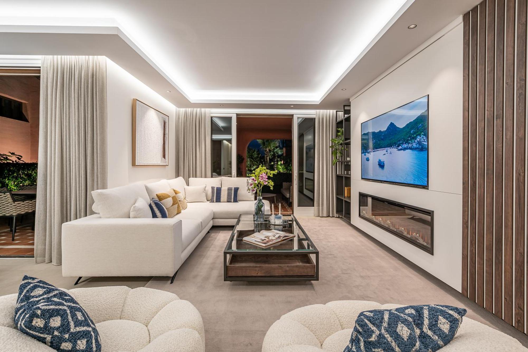 Ground Floor Luxurious Apartment *