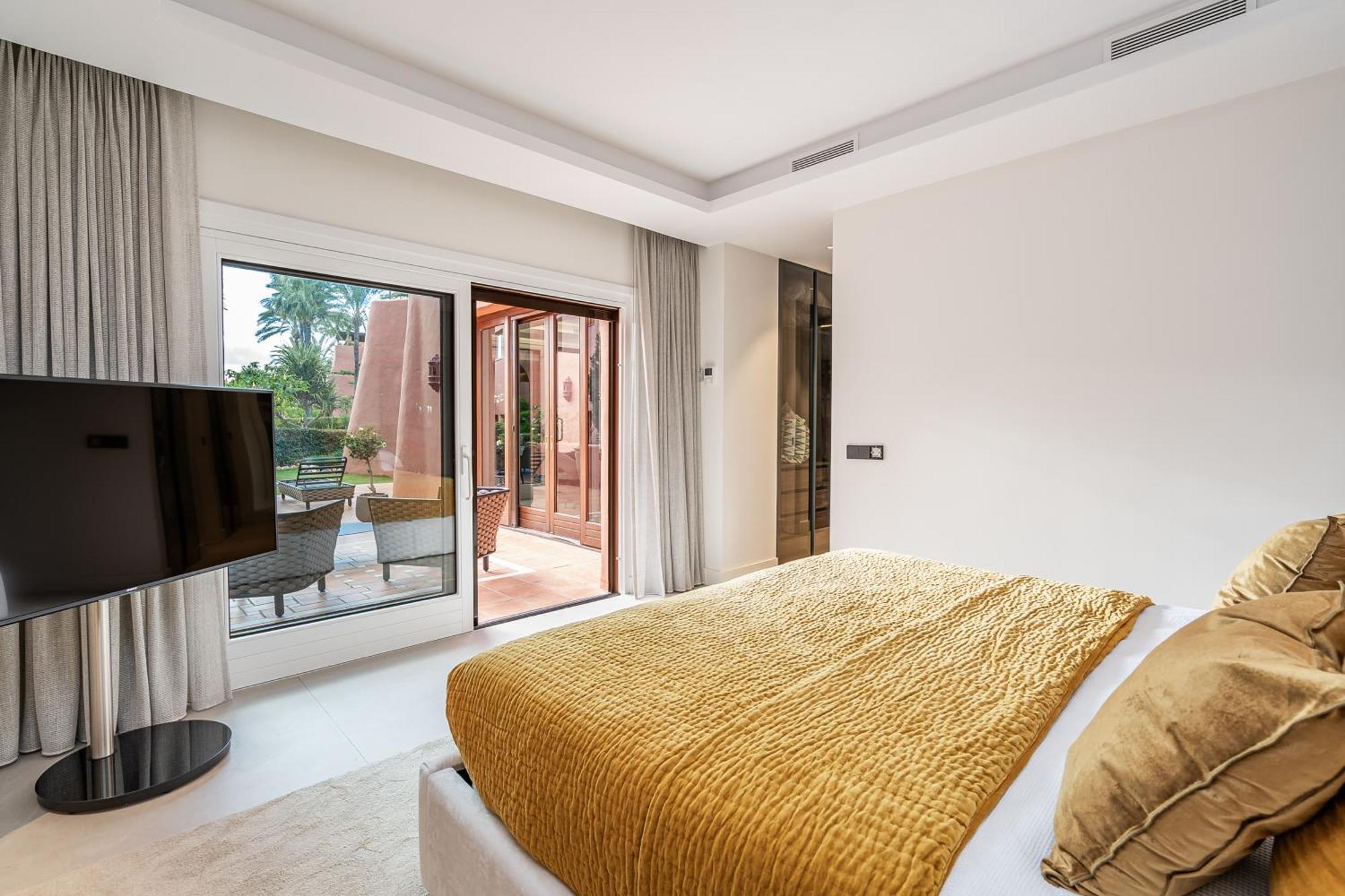 Apartment Ground Floor Luxurious Estepona