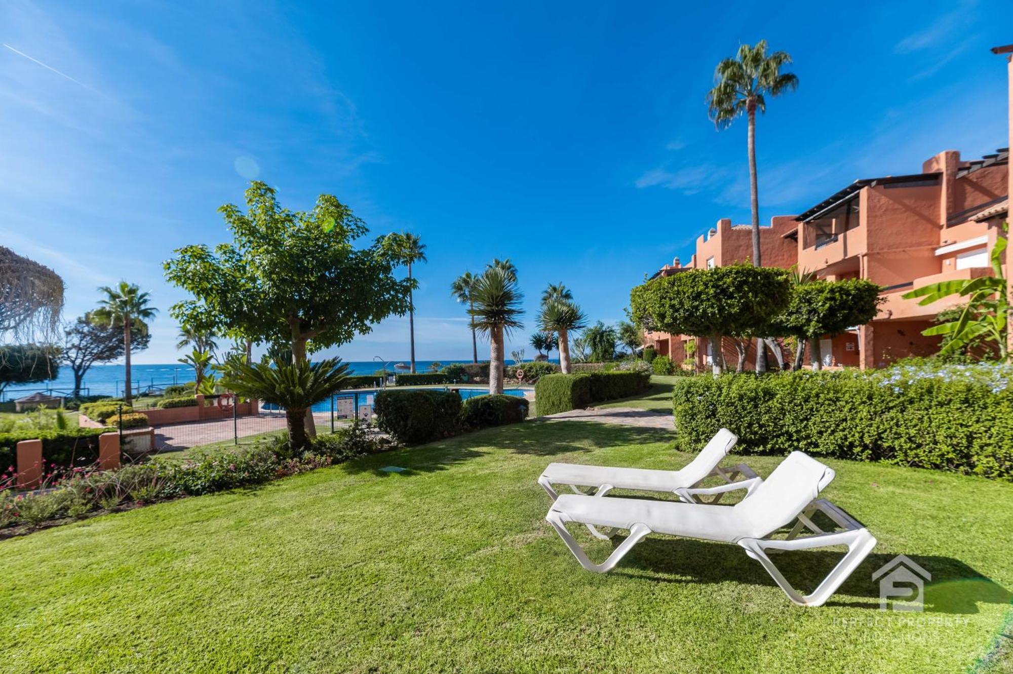 Casa Africa - Exclusive 2br By The Sea With Pool Appartement Estepona