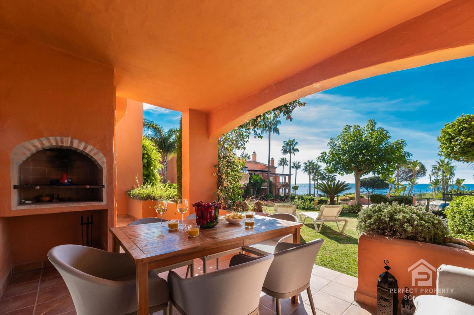 Casa Africa - Exclusive 2br By The Sea With Pool Appartement Estepona