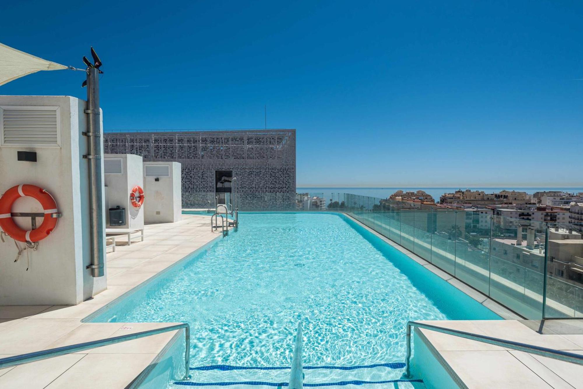 Selecta Roof View Infinity Pool *