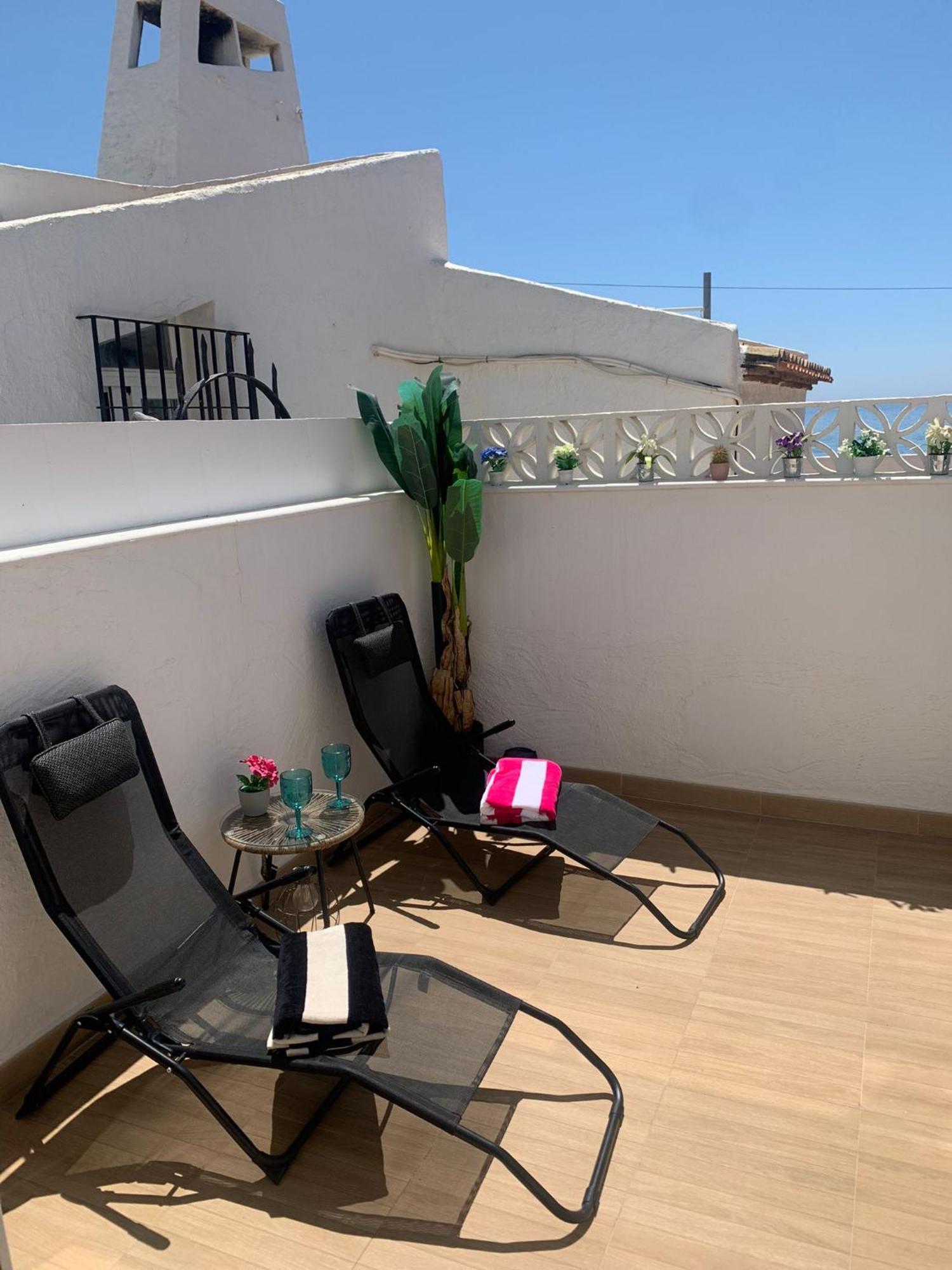 La Perla Del Mar Apartment *