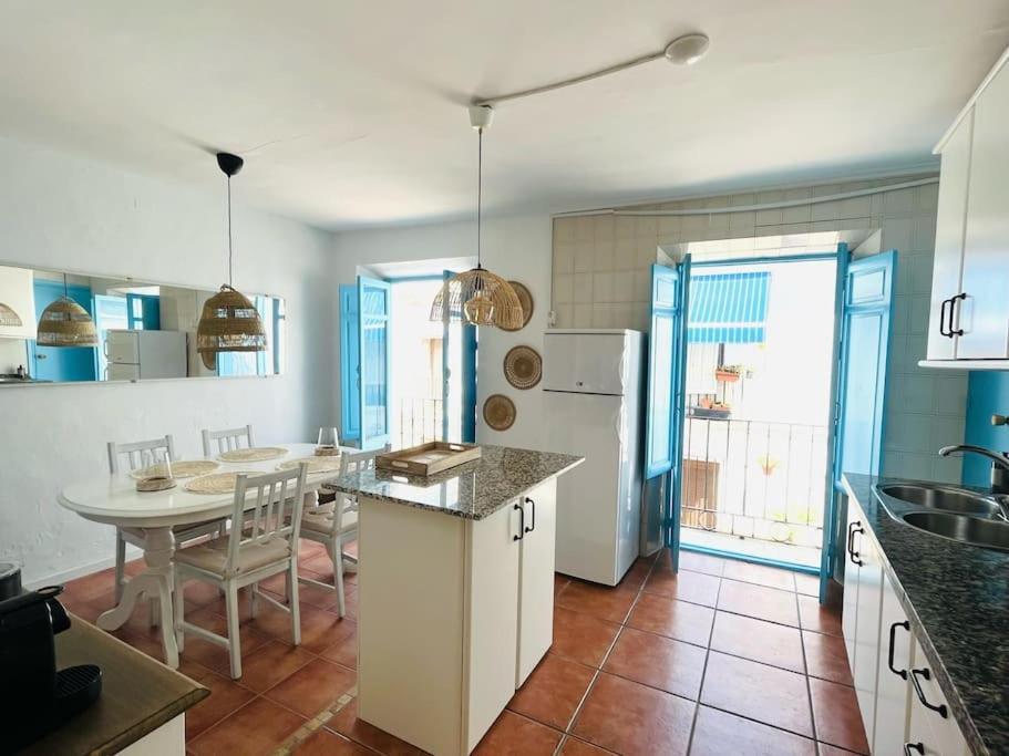 With Roof Terrace In The Historic Center Apartment *