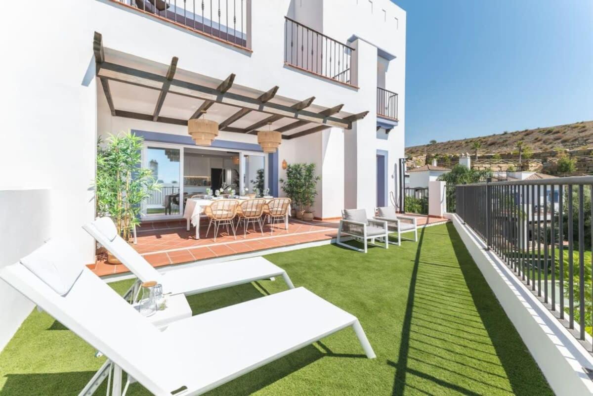 Paraiso Pueblo Deluxe Family Pools Gym * Estepona