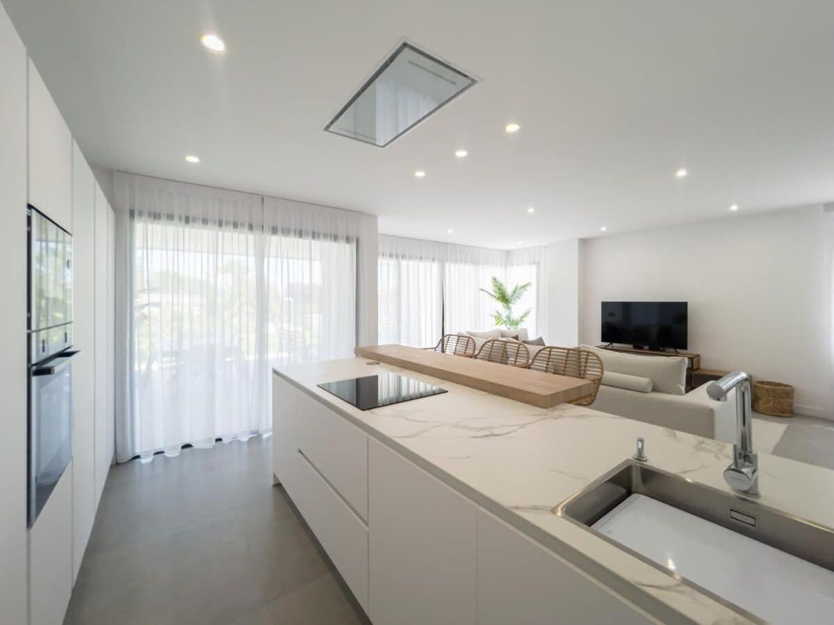 Mirador Hills Luxury Hills Gym Pools Restaurants Apartment Estepona
