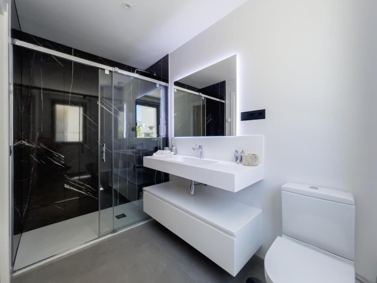 Mirador Hills Luxury Hills Gym Pools Restaurants Estepona