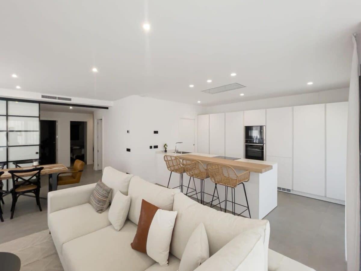 Apartment Mirador Hills Luxury Hills Gym Pools Restaurants