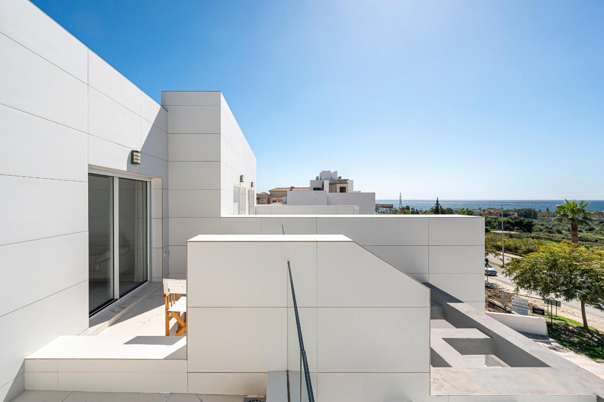 Bossa Boutique - Espacioso Atico 2 Apartment Estepona