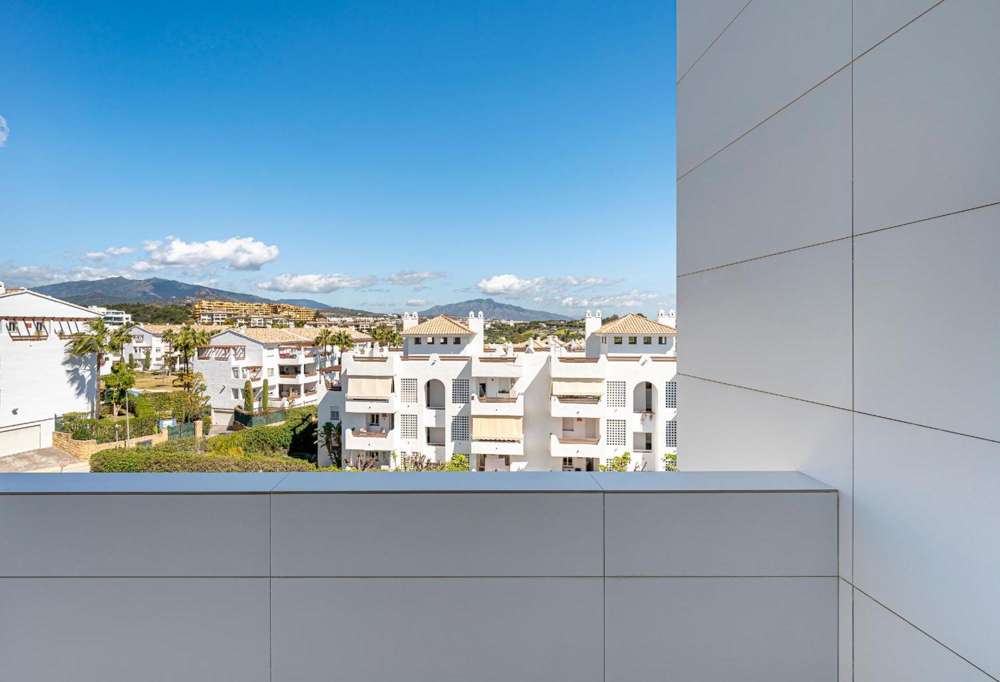 Bossa Boutique - Espacioso Atico 2 * Estepona