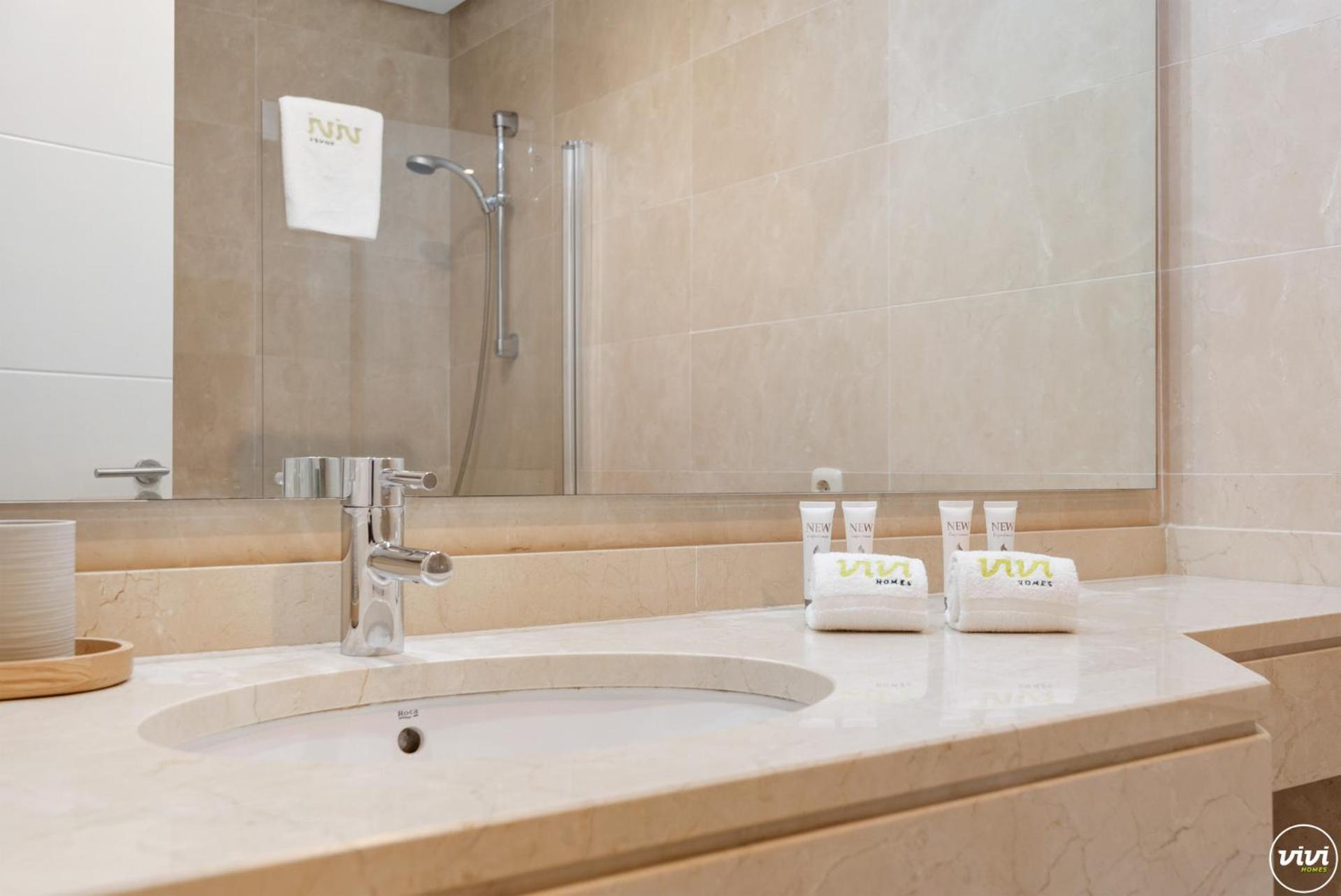 Vivi Homes - Casa Sereno Pool, Terrace & Garden Estepona