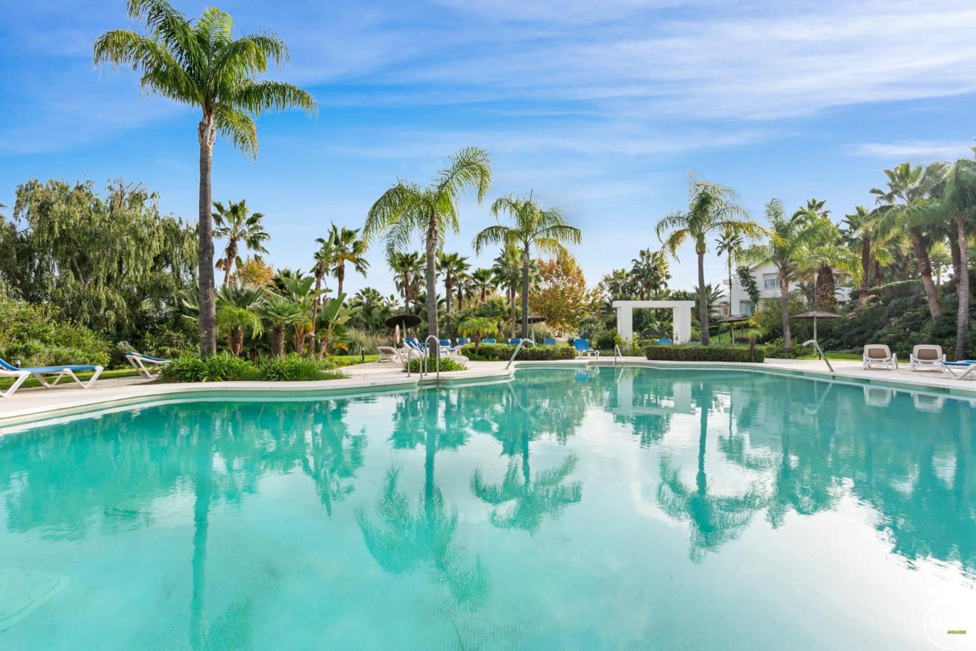 Apartment Vivi Homes - Casa Sereno Pool, Terrace & Garden *