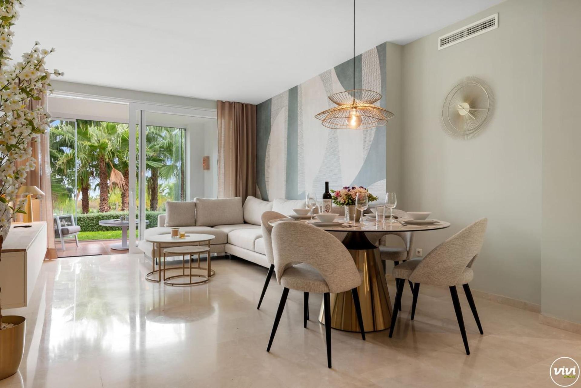 Vivi Homes - Casa Sereno Pool, Terrace & Garden * Estepona
