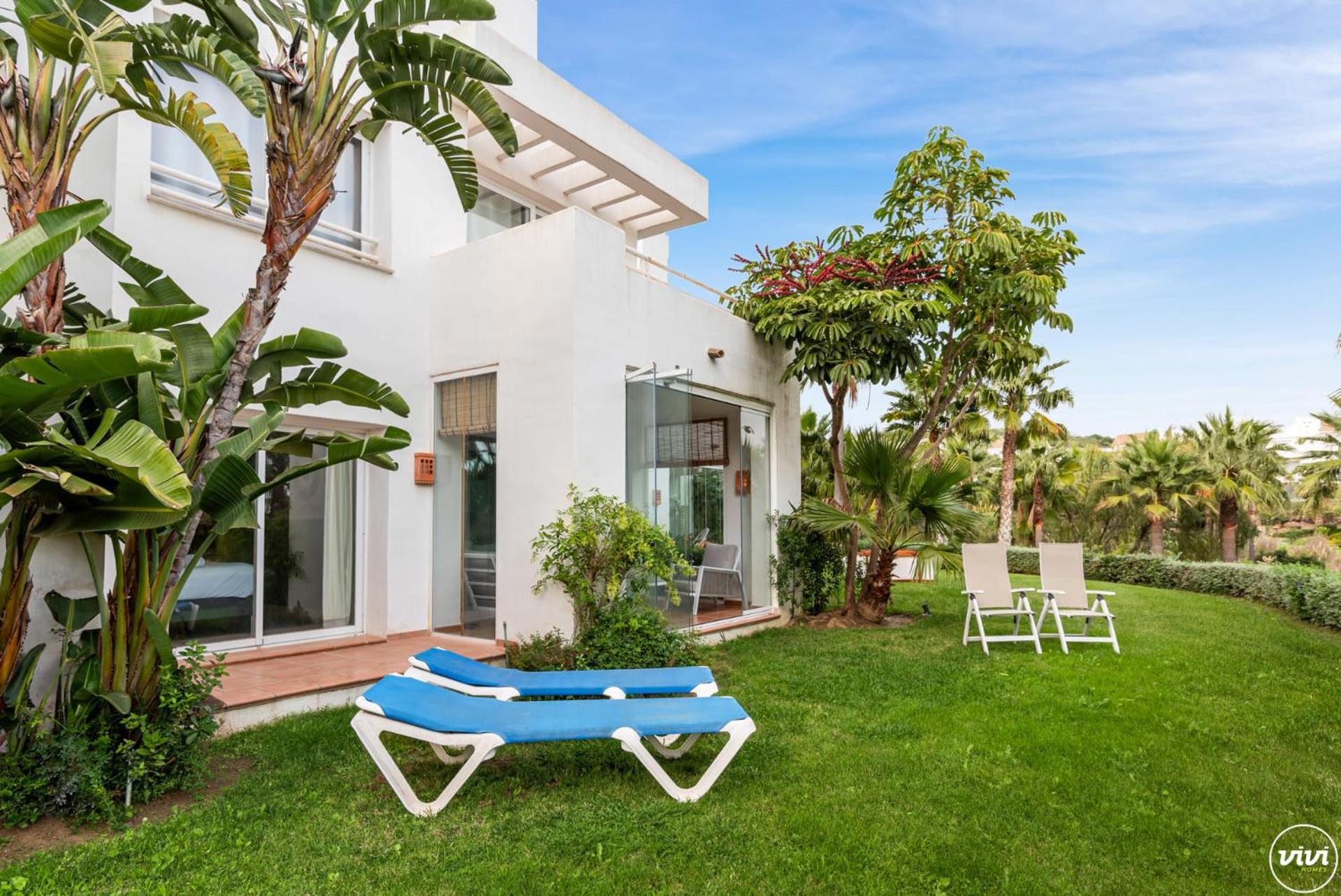 Apartment Vivi Homes - Casa Sereno Pool, Terrace & Garden *