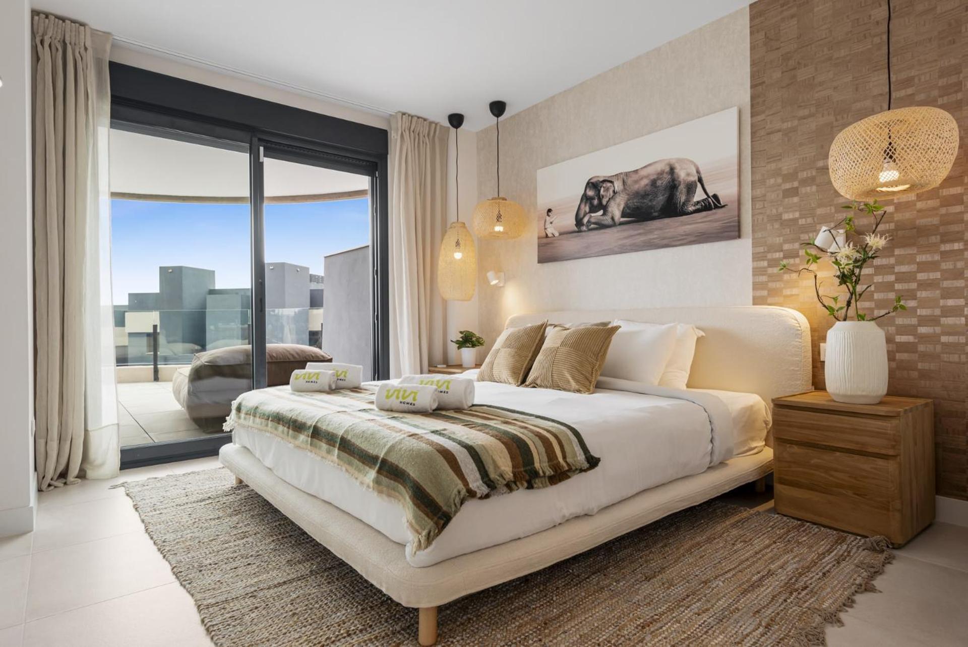 Vivi Homes - Eros Luxury, Pool, Sauna, Gym & Terrace *