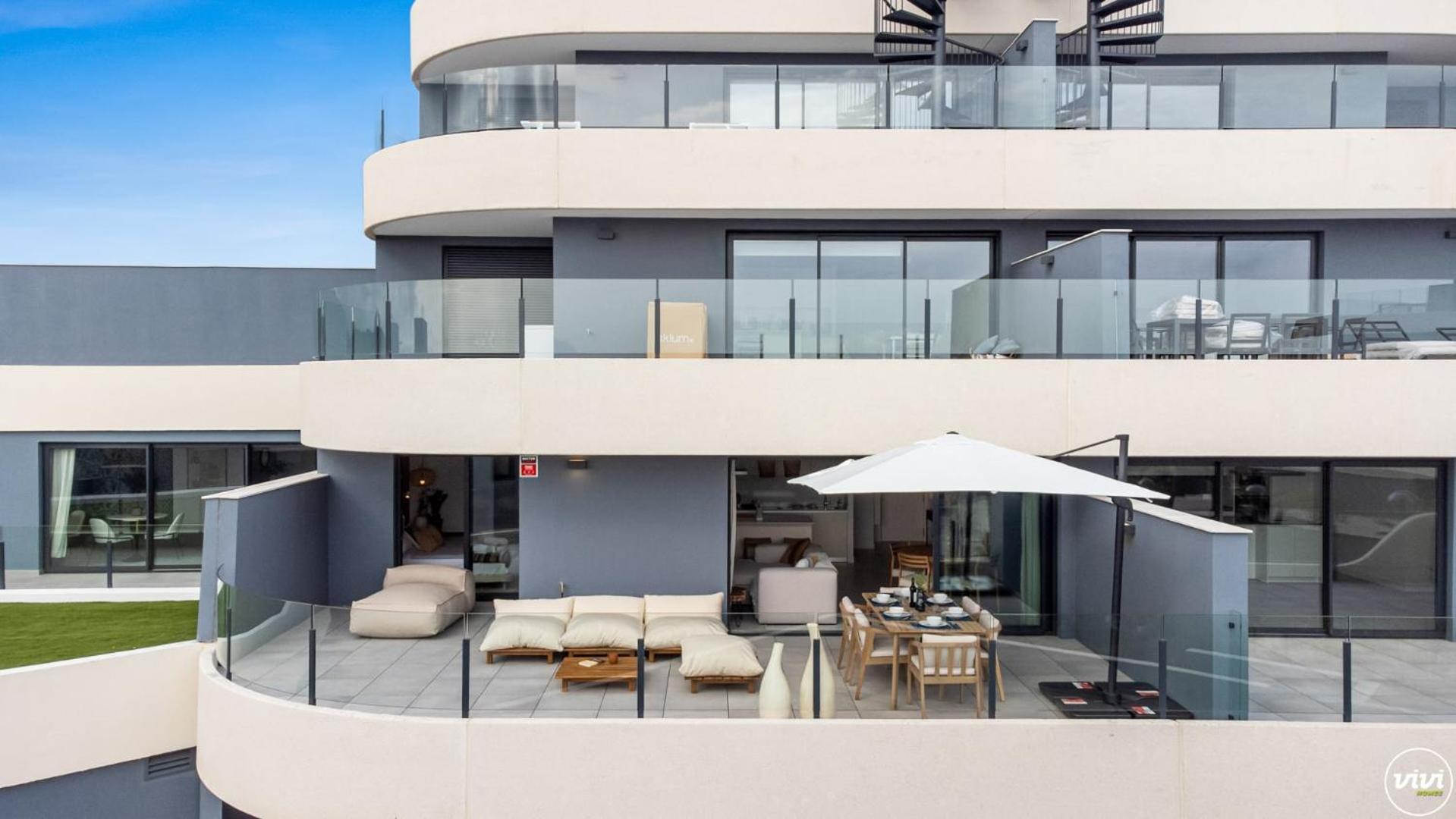 Vivi Homes - Eros Luxury, Pool, Sauna, Gym & Terrace Estepona