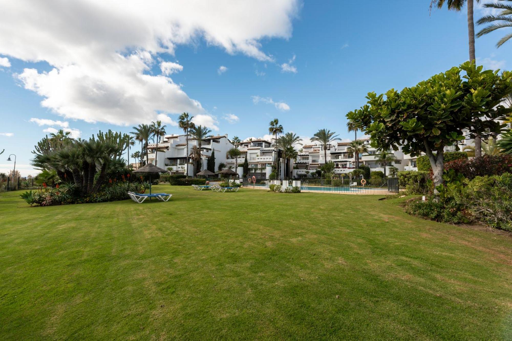Apartment Afrodite - Frontline Estepona