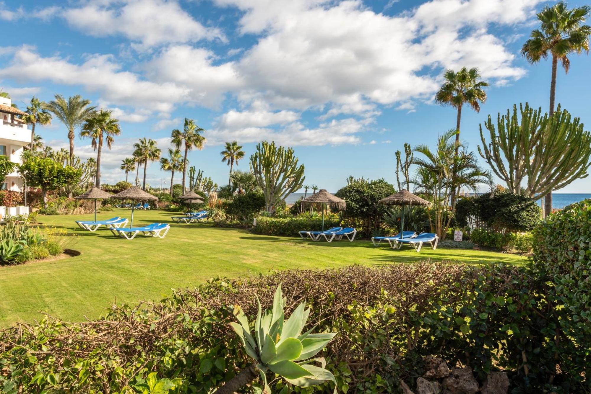 Apartment Afrodite - Frontline Estepona