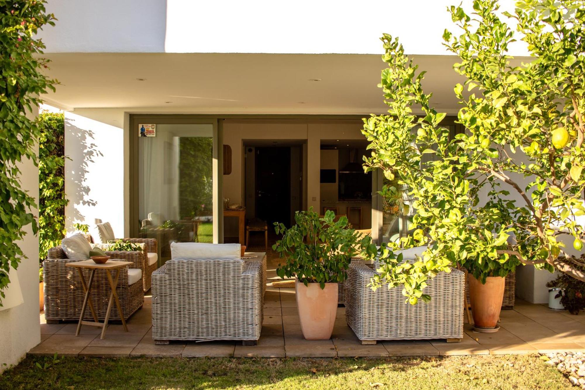 Apartment Bajo Moderno Con Estilo Boho Estepona