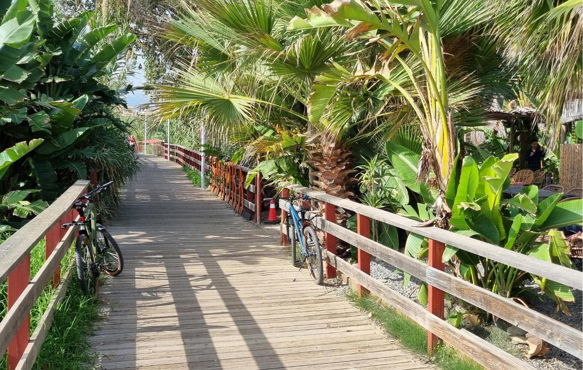 Apartment Stunning In With Wifi Estepona