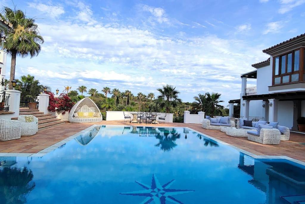 10 Bedroom Palace Huge Garden, Sea View! Villa *