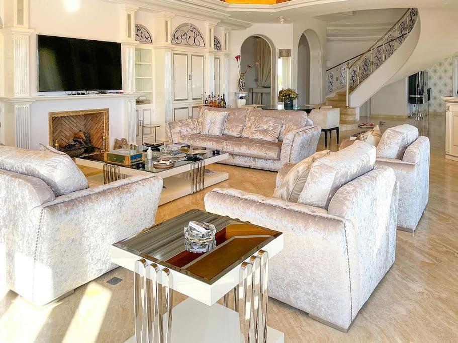 10 Bedroom Palace Huge Garden, Sea View! Villa