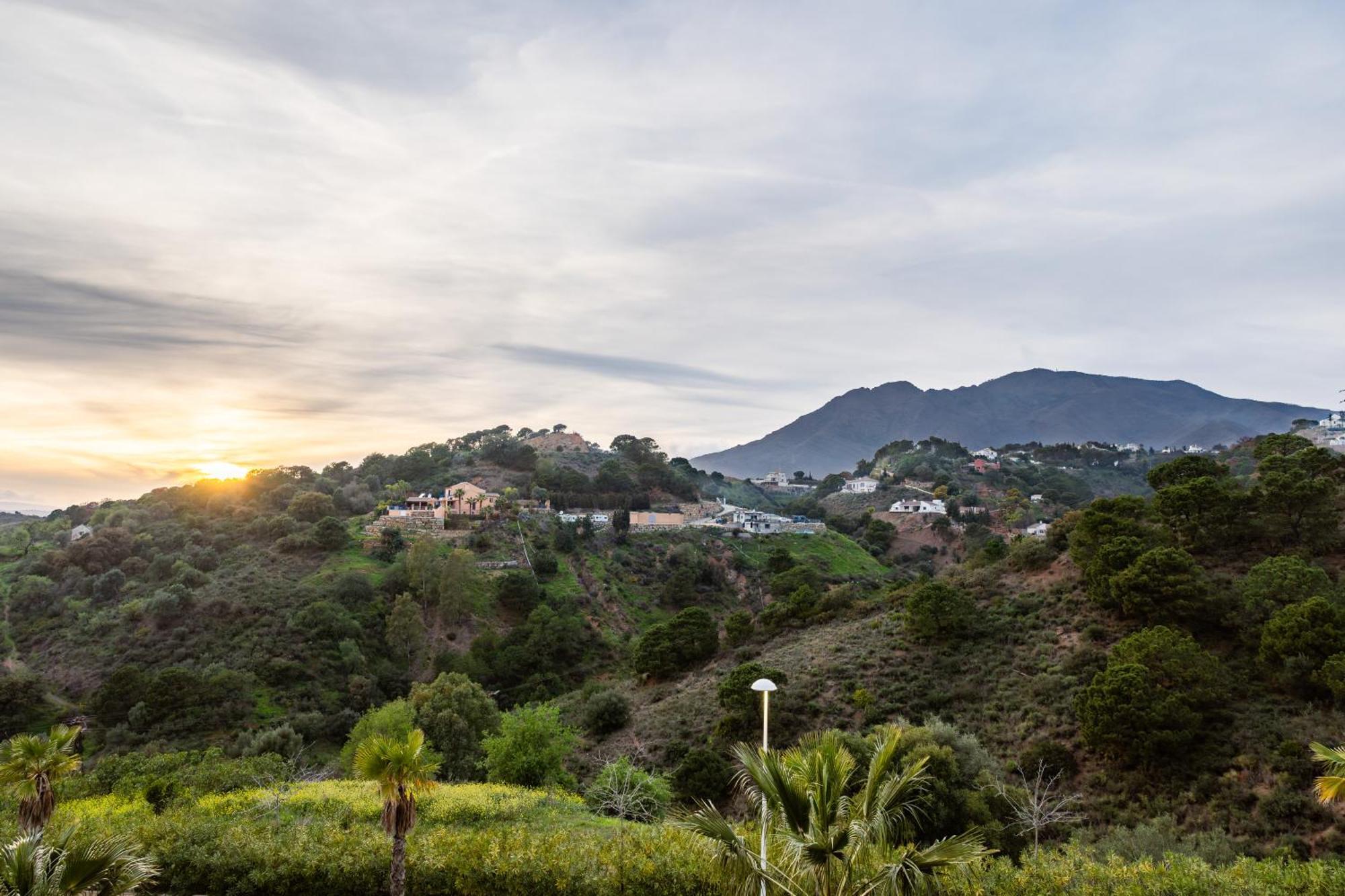 Apartment Luxury 2 Bedroom Estepona