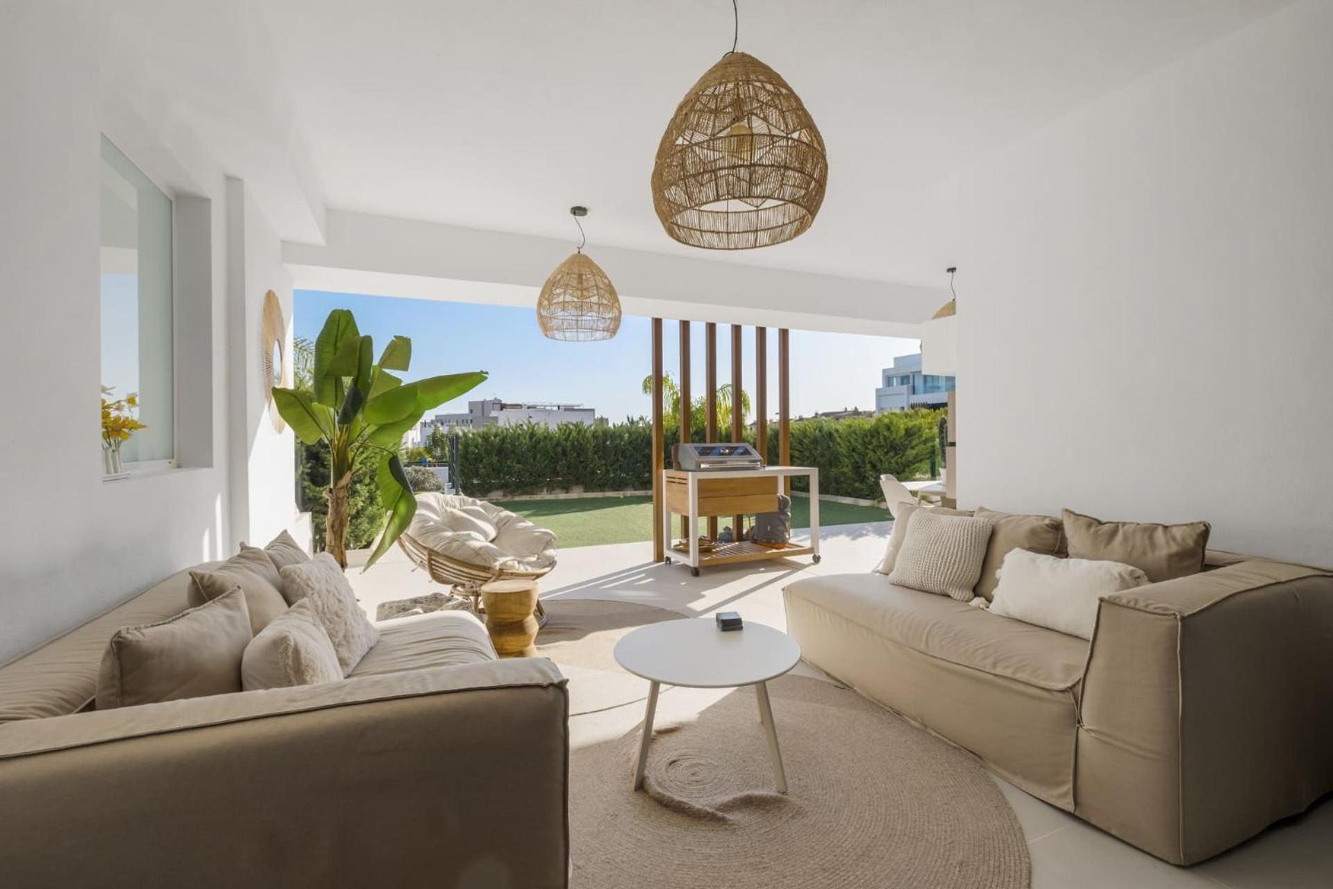 Apartment Vivi Homes - Sublime Close To The Beach, Garden, Pool & Hot Tub Estepona