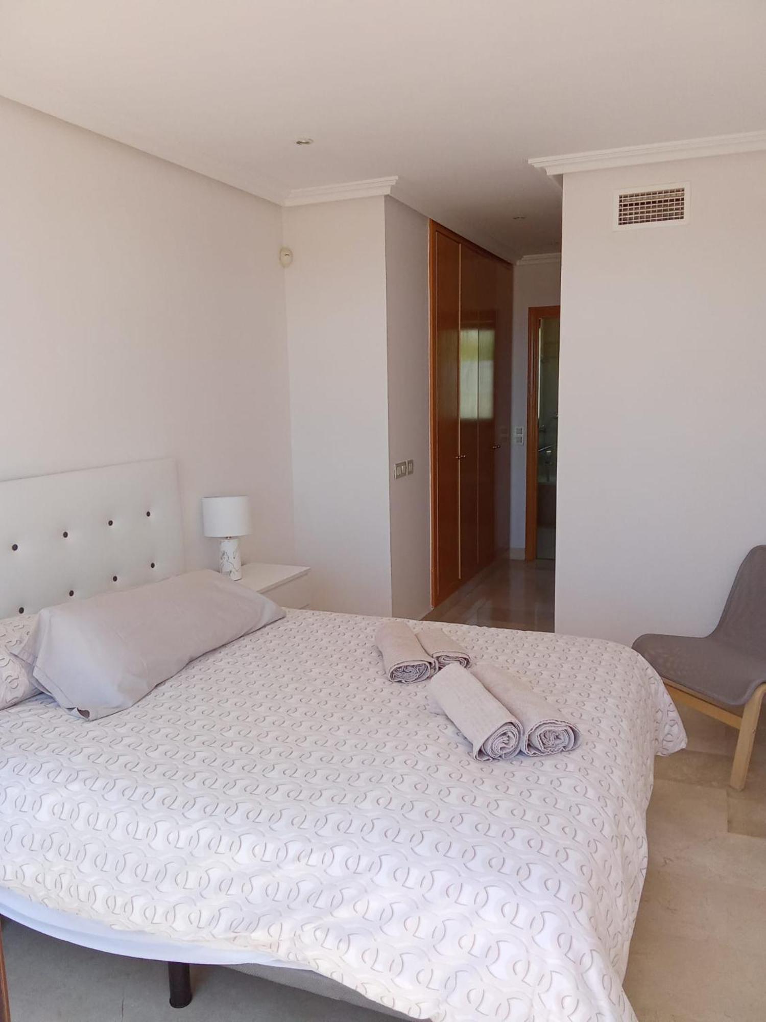Atico Con Vista Al Mar Y Cerca Campos De Golf * Estepona