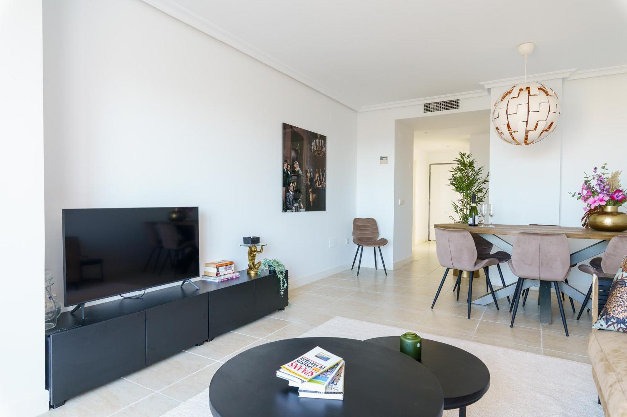 Apartment Luxe Golf & Family House Escape - Happy Estepona