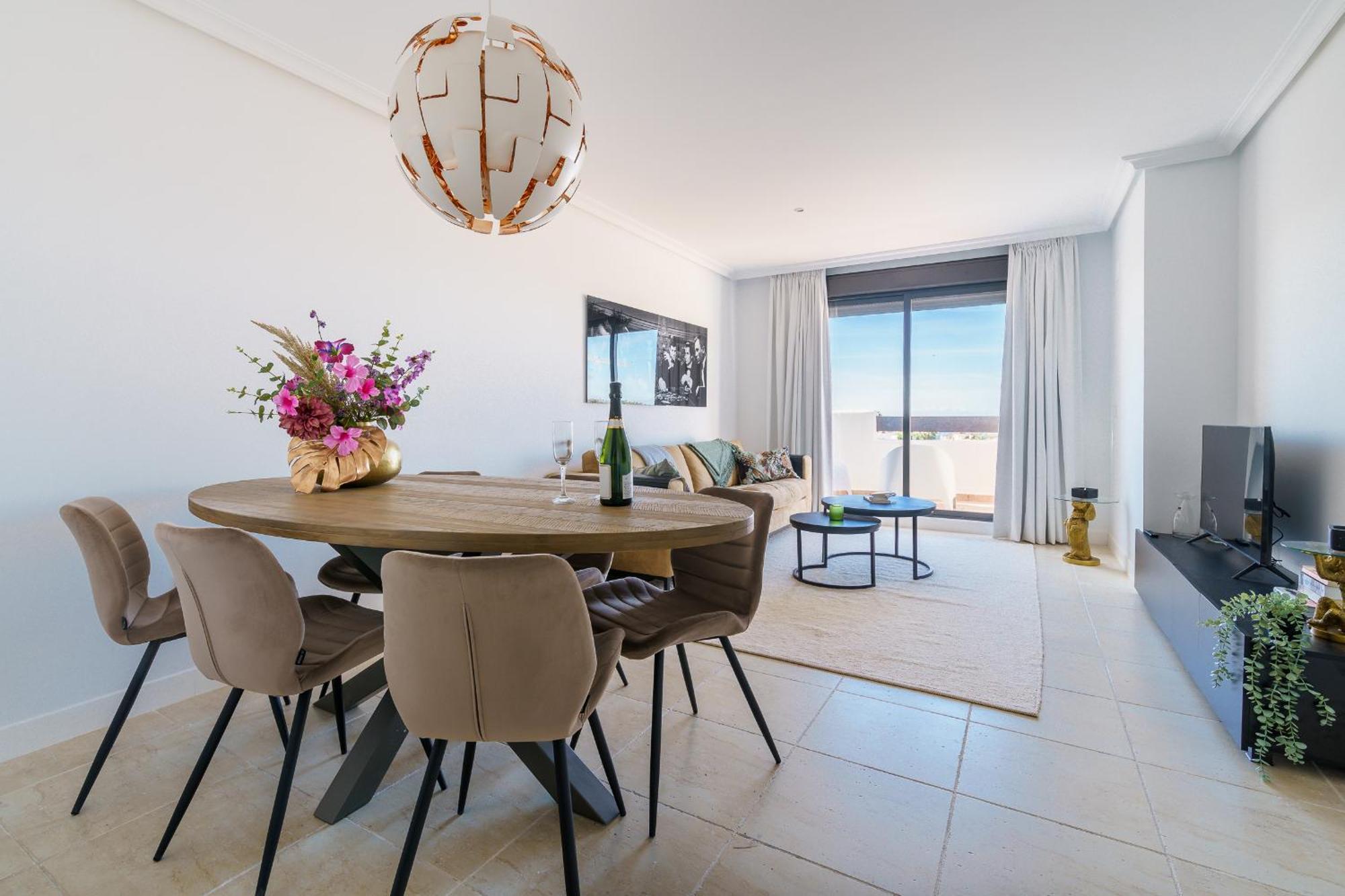 Apartment Luxe Golf & Family House Escape - Happy