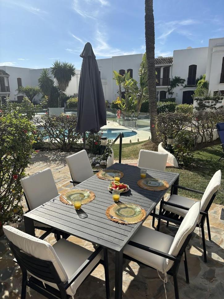 Villa - Playa - Con Amplia Terraza Abierta A La Piscina El12
