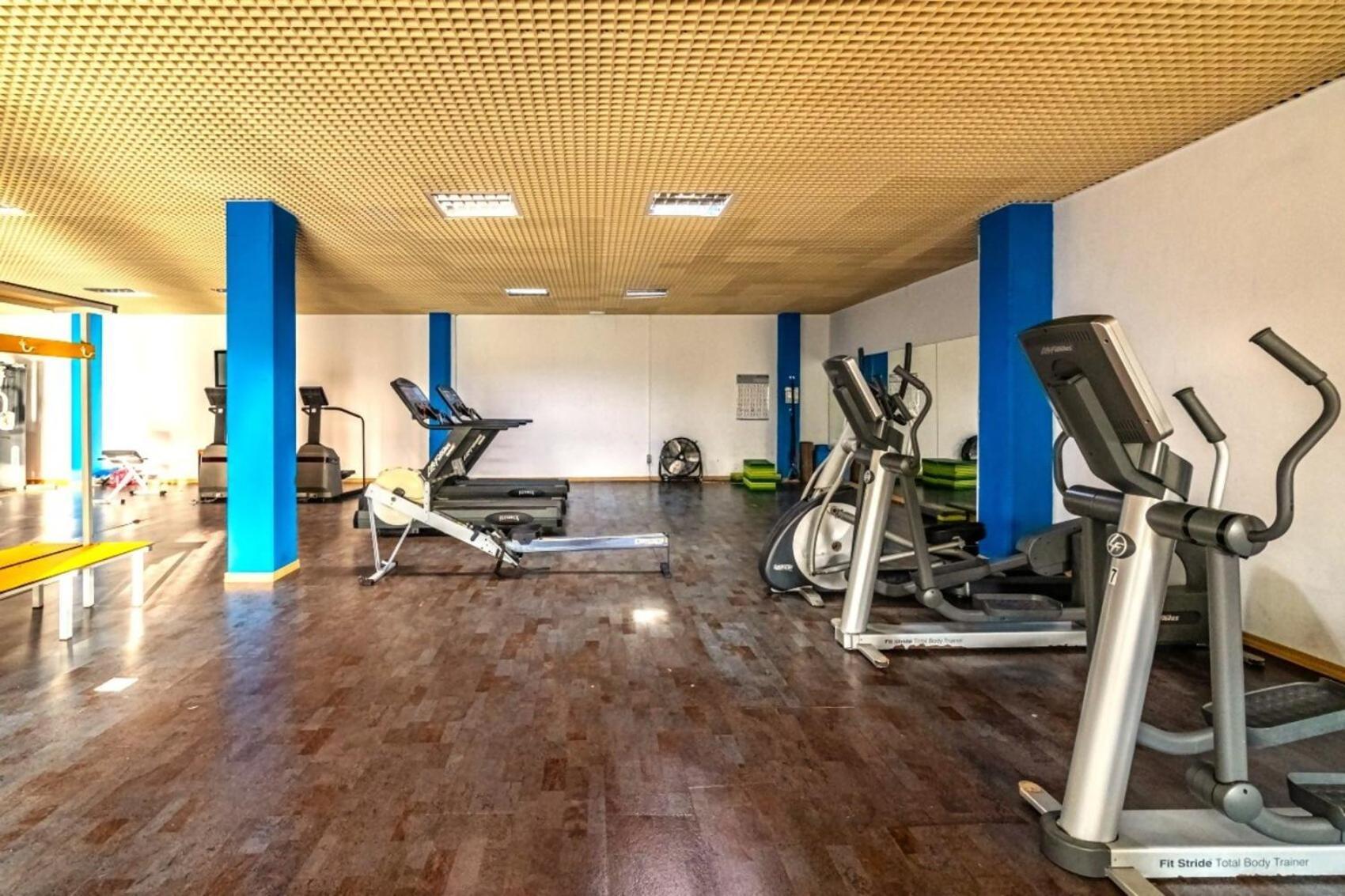 Piscina Climatizada Gym Jacuzzi Sauna Tennis Apartment *