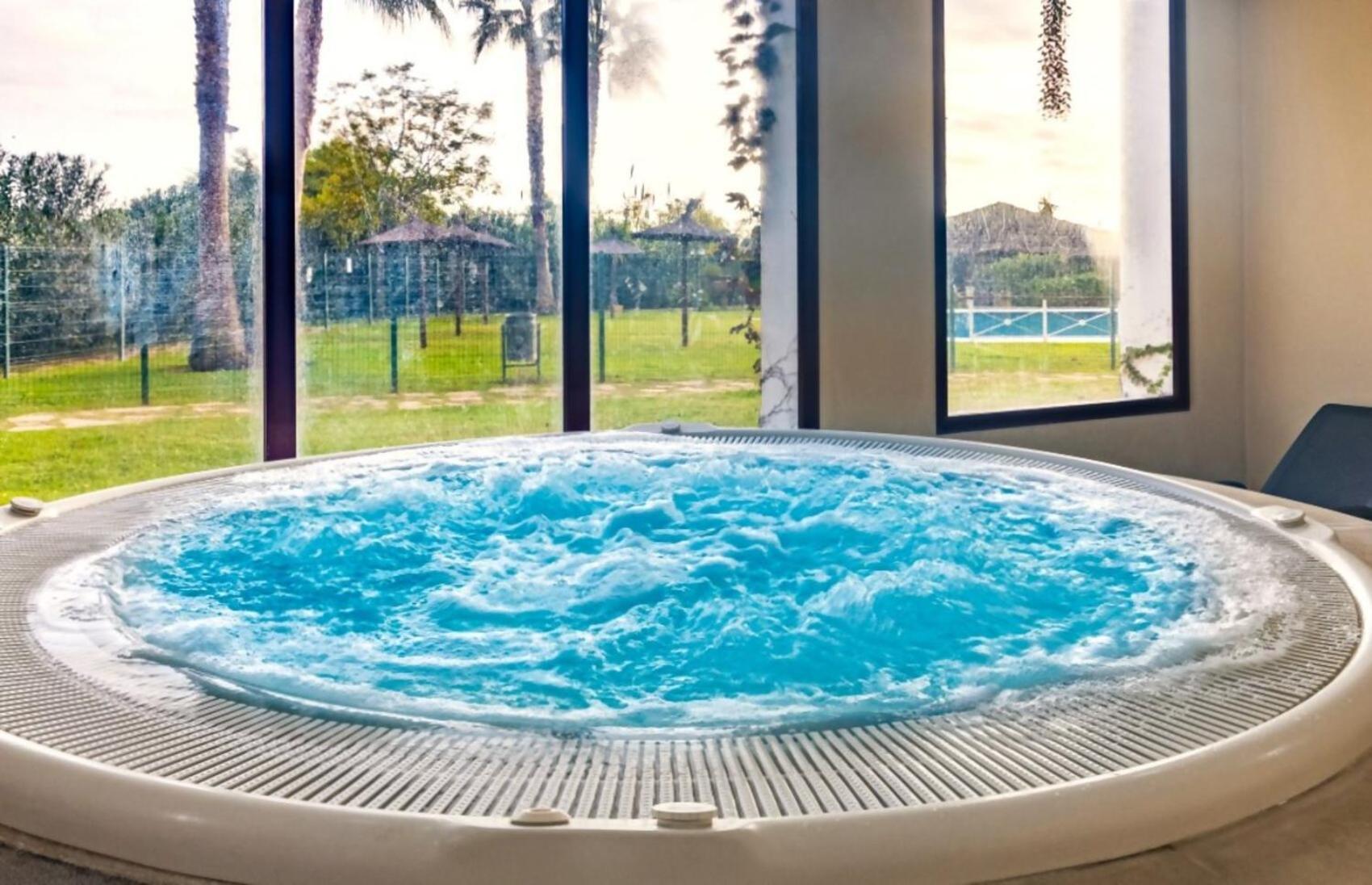 Piscina Climatizada Gym Jacuzzi Sauna Tennis *