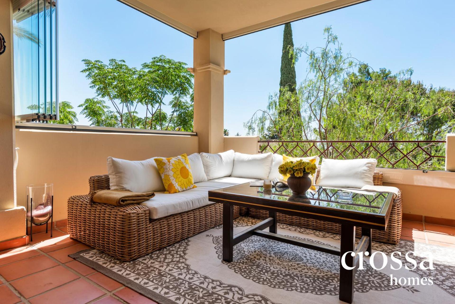 Elegance & Peace, Sunny Terrace, Toscana Hills Apartment Estepona