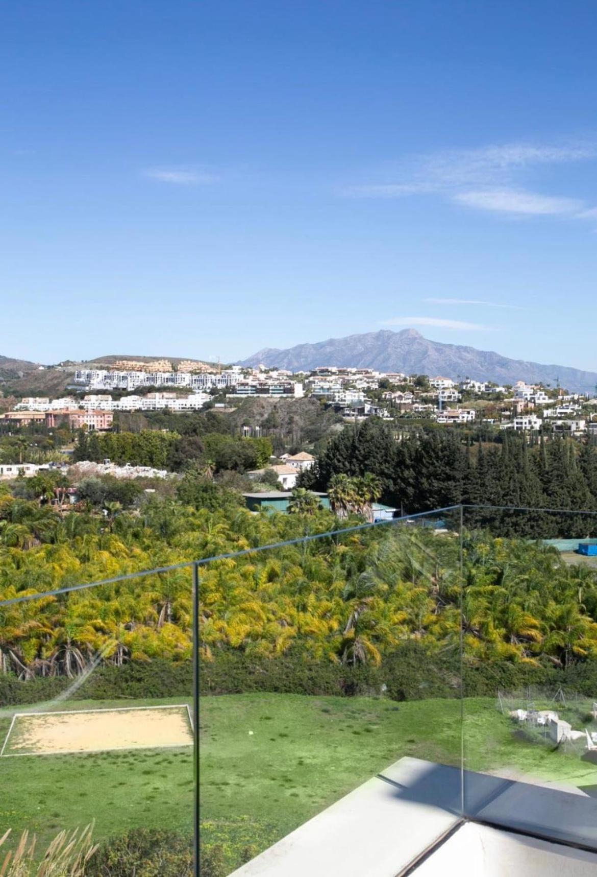Apartment Bright Luxury Design Penthouse Estepona