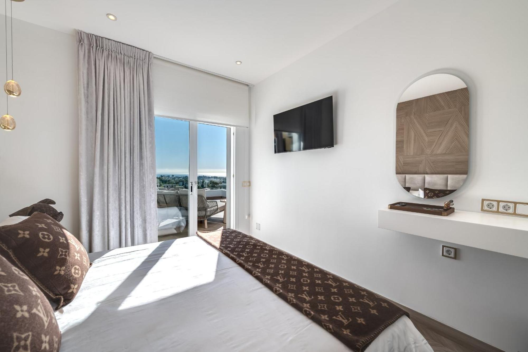 Villa About Estrella De Oro Estepona