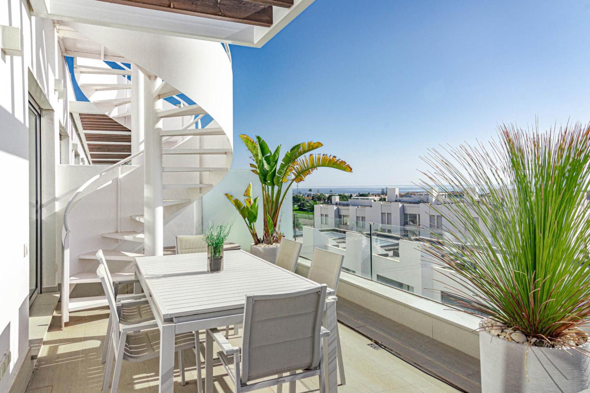 Apartment Lm362b - 2 Bedroom Penthouse With Large Sundeck Estepona