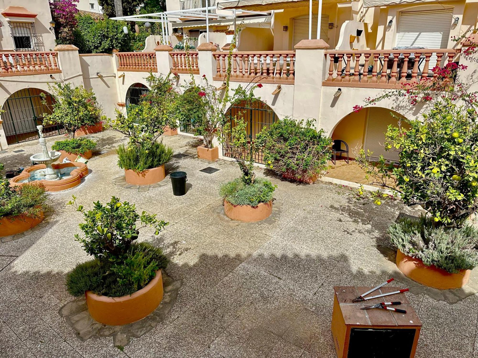 Belgravia Club, Marina Holiday home
