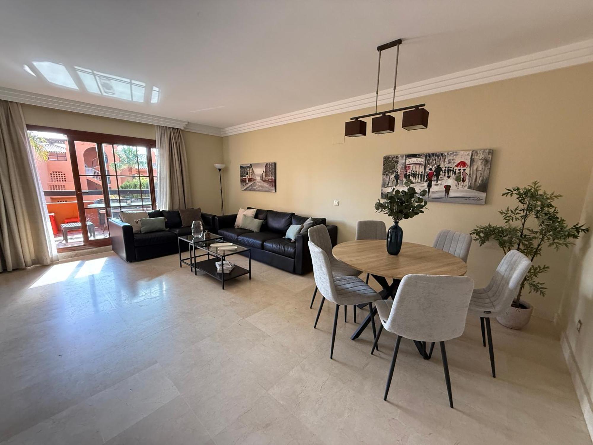 Piso De Lujo Golf Y Playa Apartment *