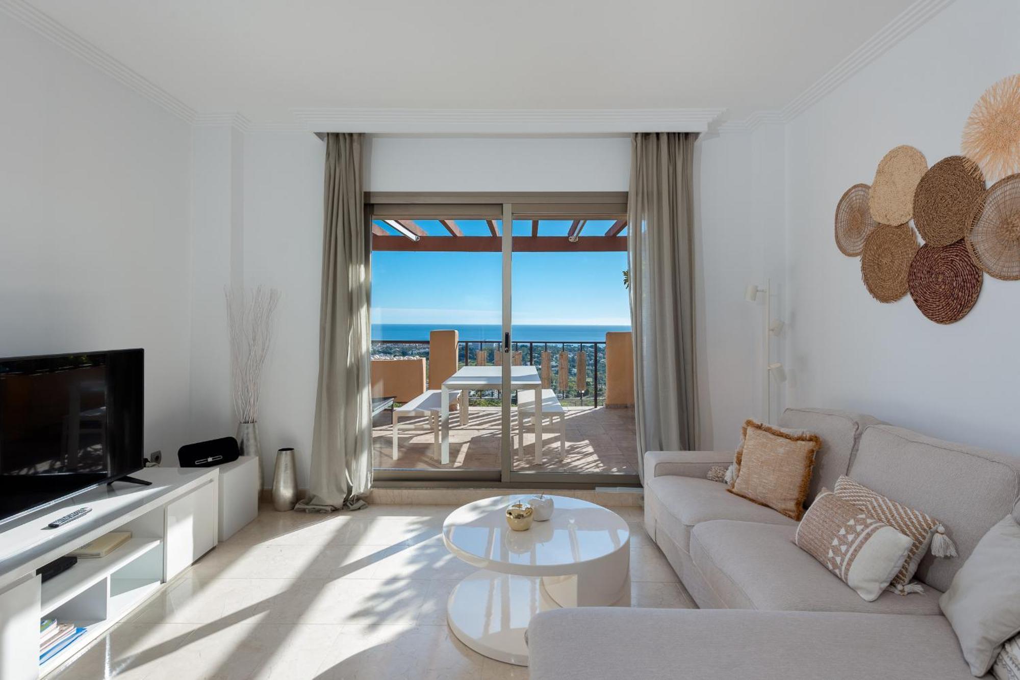 Premium Penthouse With Unmatched Views Apartment *