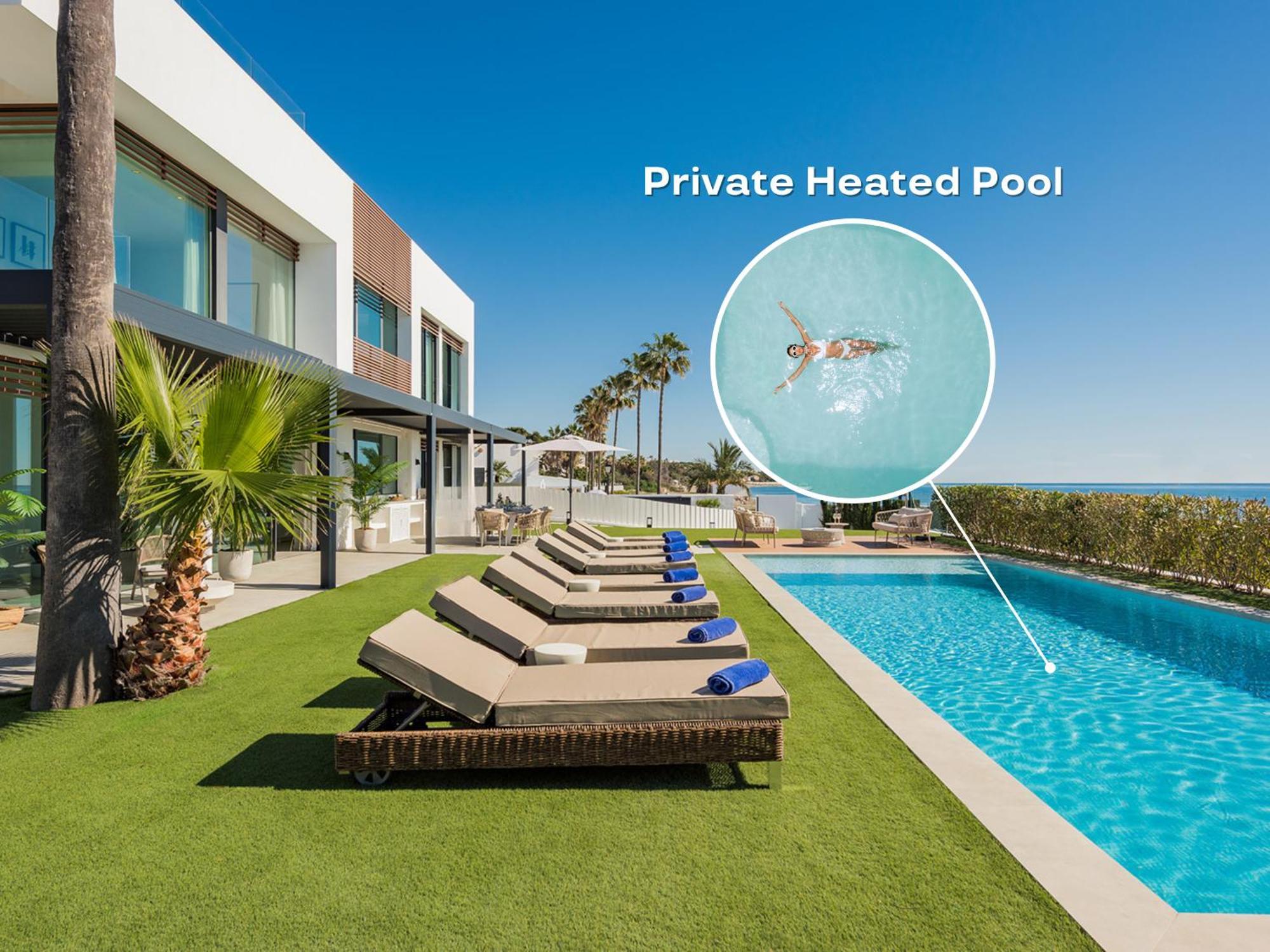 Vacation Marbella I Imare Waterfront, Beachfront Villa, Rooftop Jacuzzi, Indoor Estepona