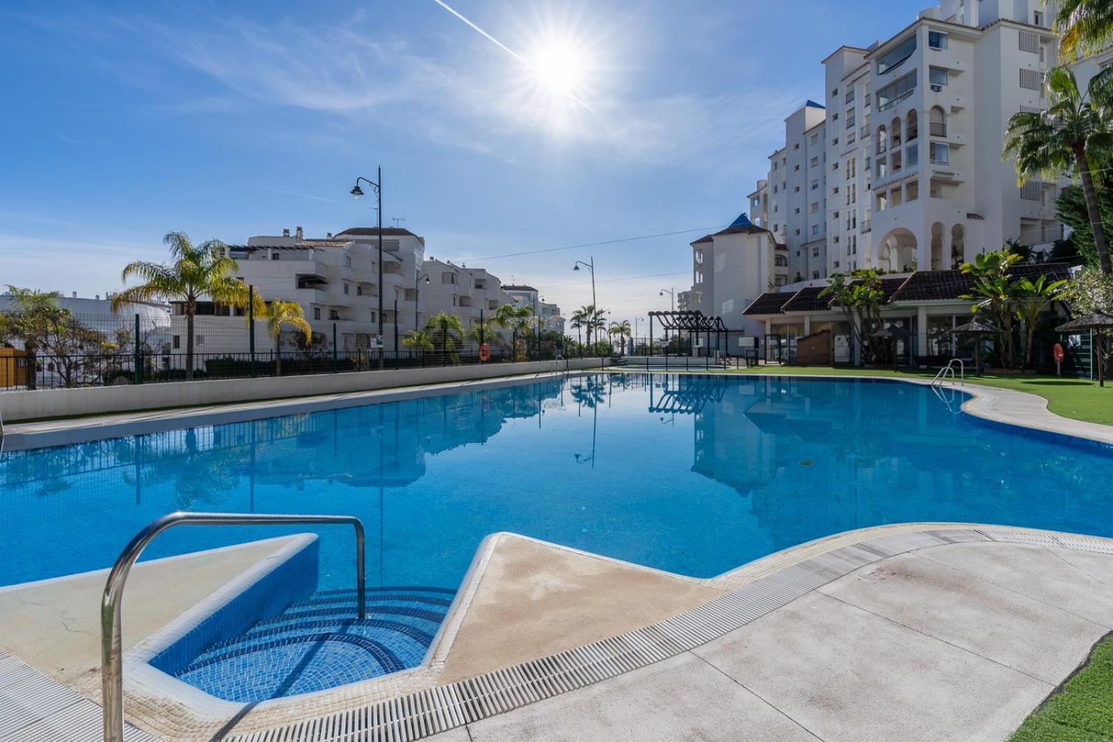 Apartment Ar11 Stylish Flat In Perfect Location Estepona