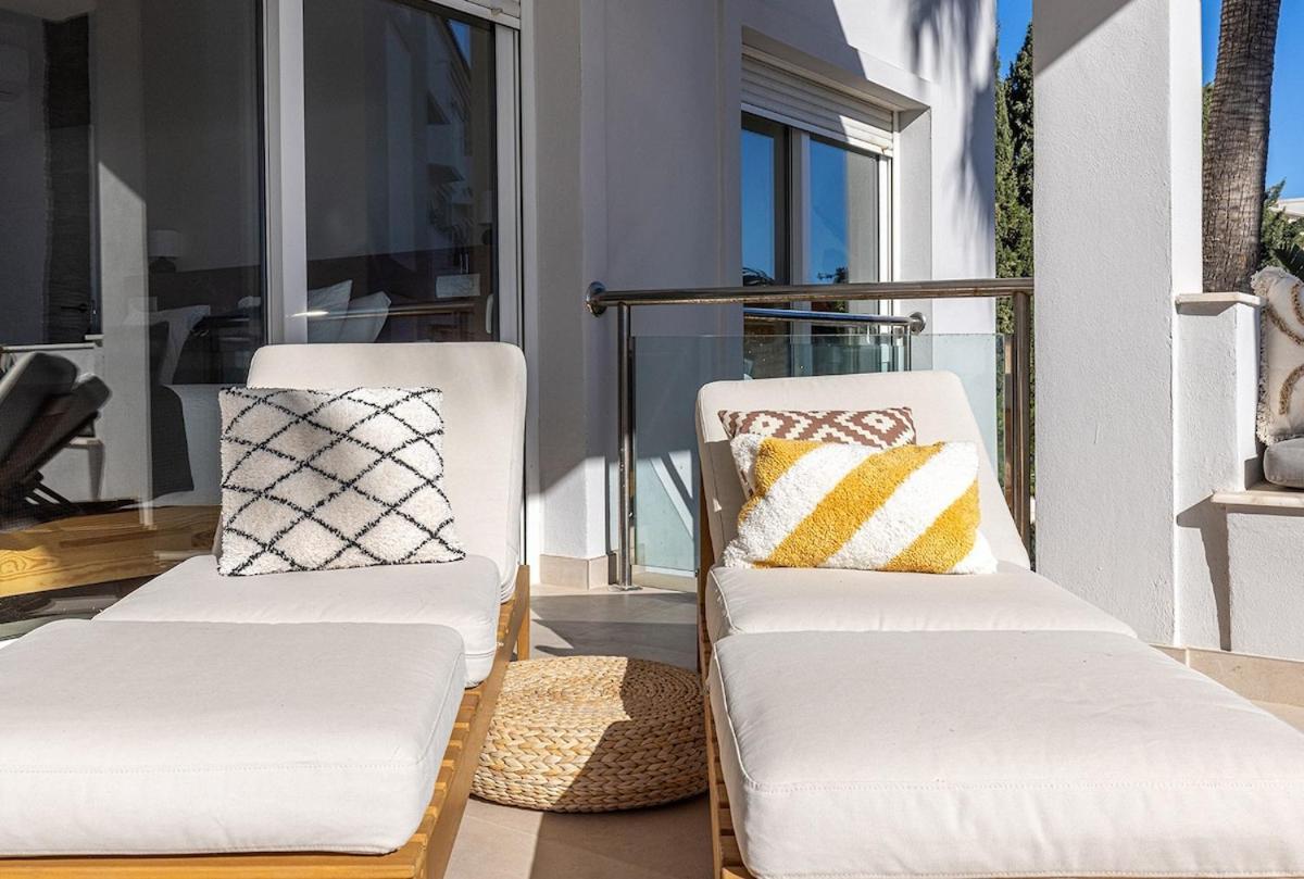Gerenoveerd Diez: Groot Balkon & Zeezicht Apartment Estepona