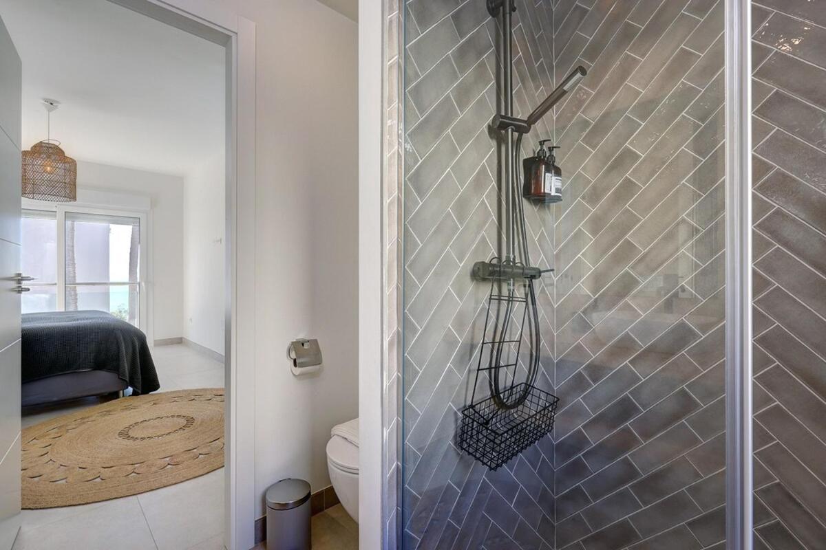 Gerenoveerd Diez: Groot Balkon & Zeezicht Apartment