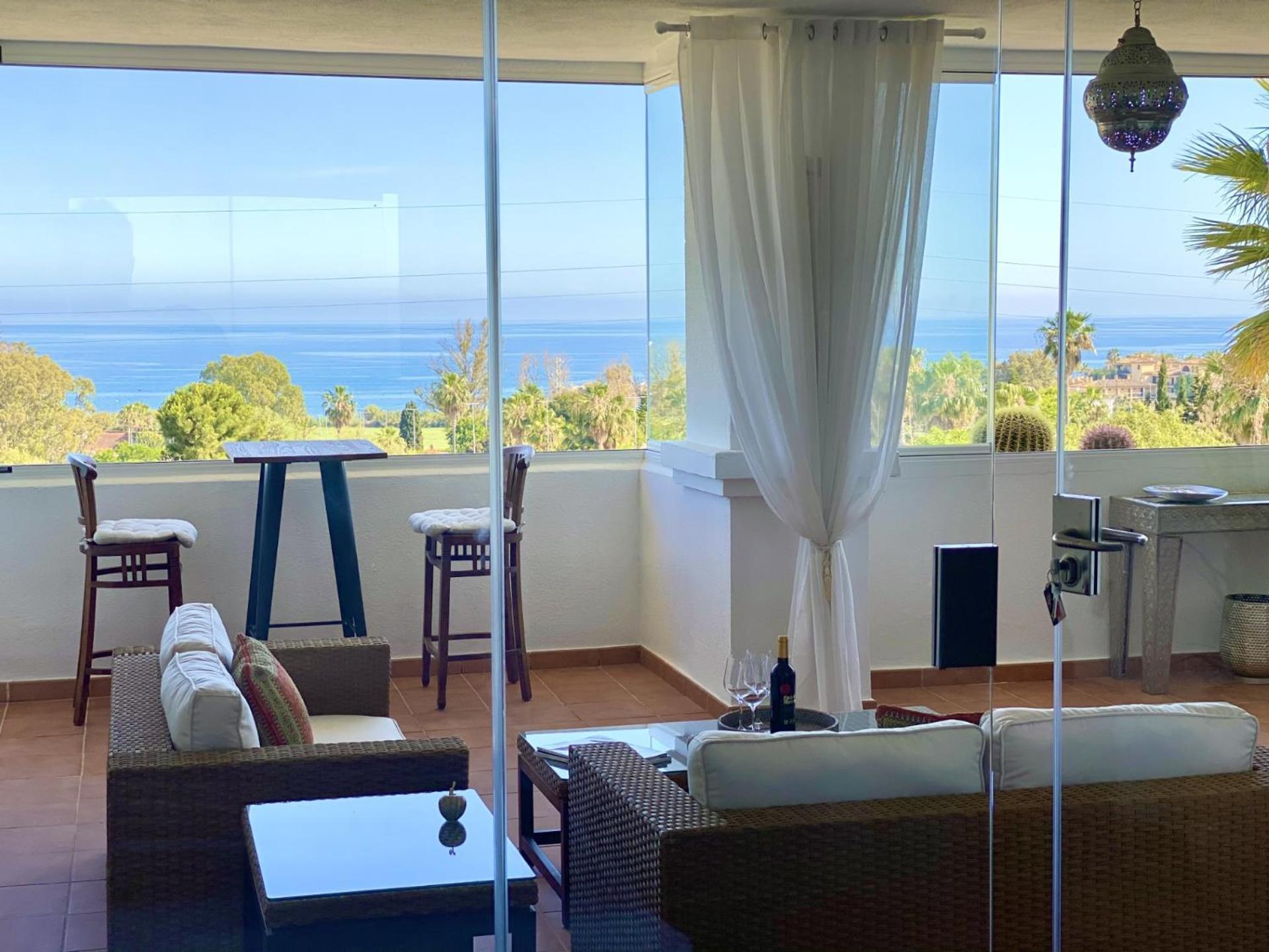 Apartment Sea View *