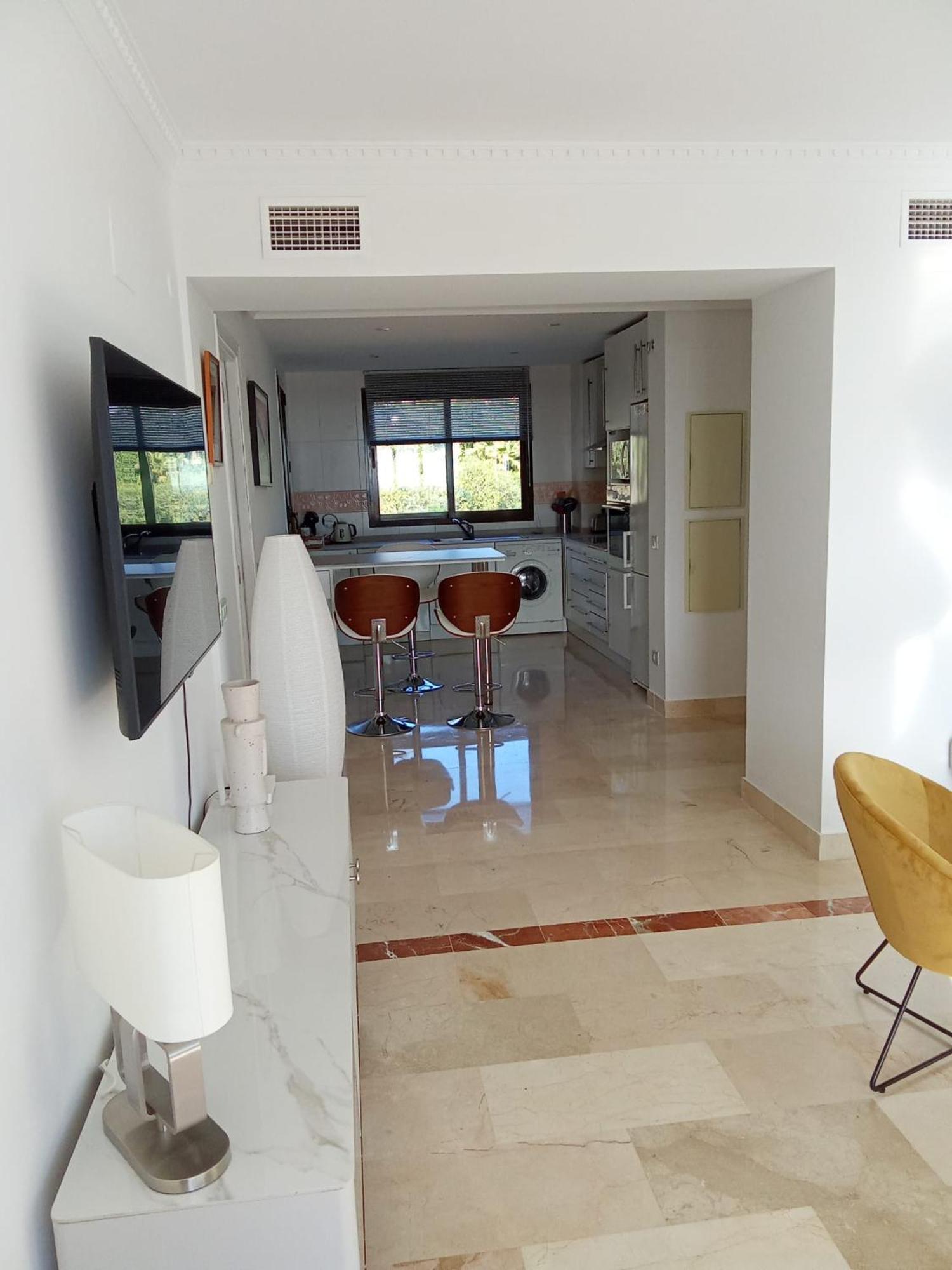 Apartment Atico Con Vista Al Mar Y Cerca Campos De Golf Estepona