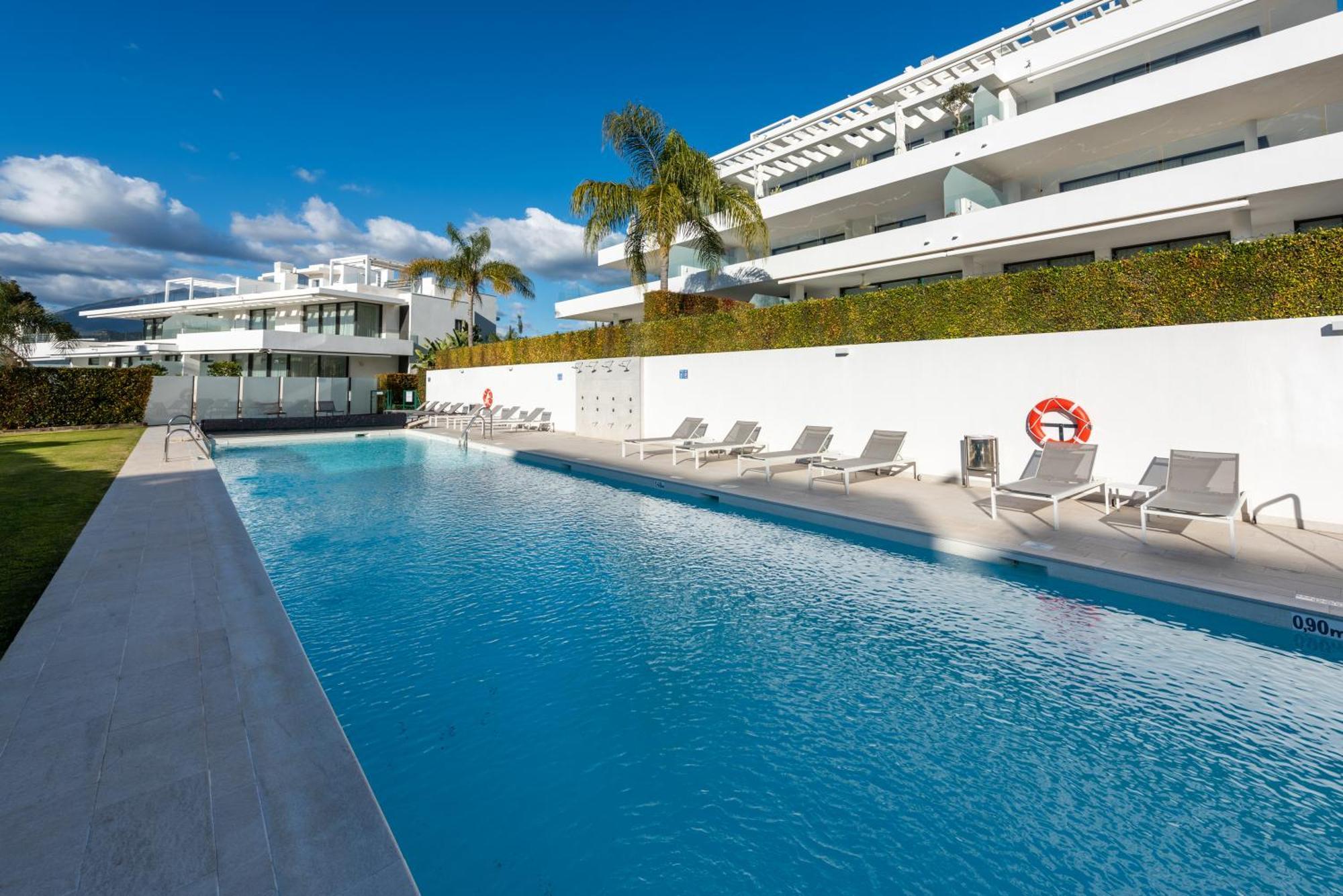 Duplex Penthouse In Cataleya Apartment *