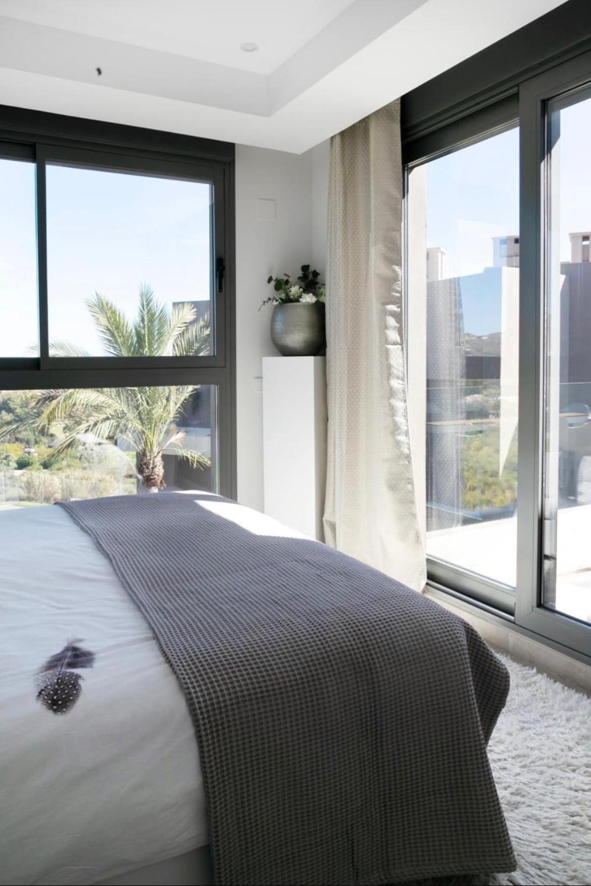 Apartment Bright Luxury Design Penthouse