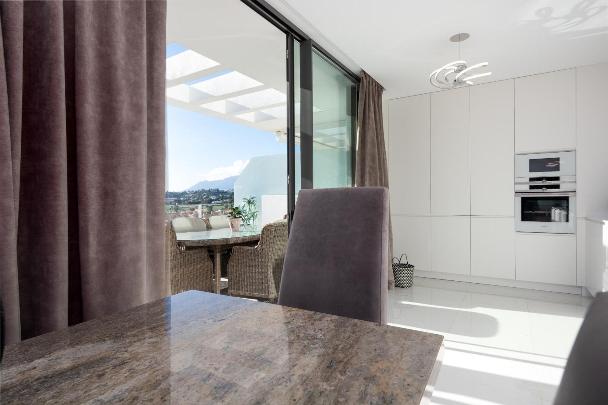 Duplex Penthouse In Cataleya *